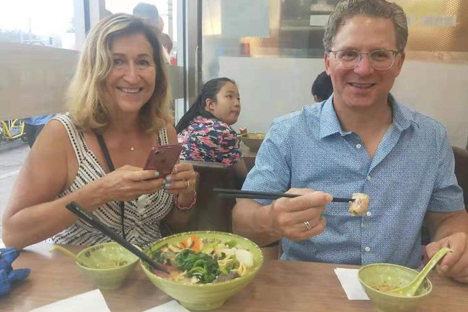 3-Hour Private Night Tour: Beijing Foodie Experience - Beijing after dark in Dongsi Hutong: why this area fits a foodie night