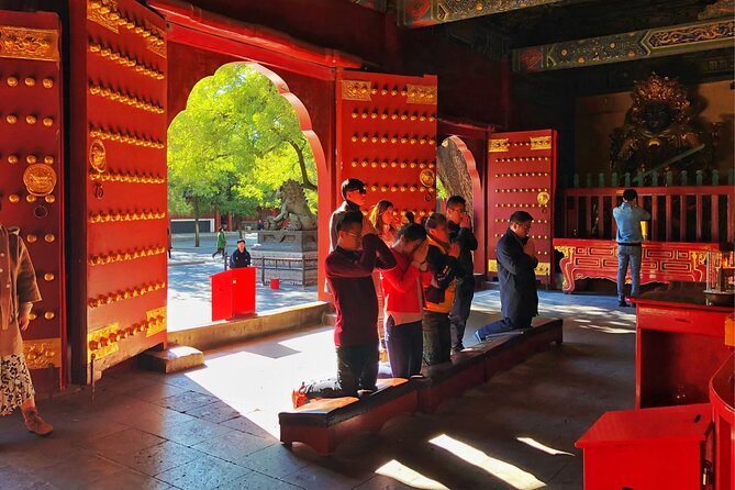 4-Hour Private Tour: Lama Temple, Confucius Temple, Guozijian Museum with Dim Sum - Dim Sum Lunch or Dinner: The Meal That Actually Fits the Day