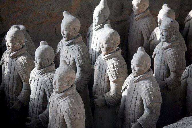 8-Day All-inclusive Private Tour to Beijing, Xi'an and Shanghai - Beijing city icons: Tiananmen Square, Forbidden City, Lama Temple, Temple of Heaven