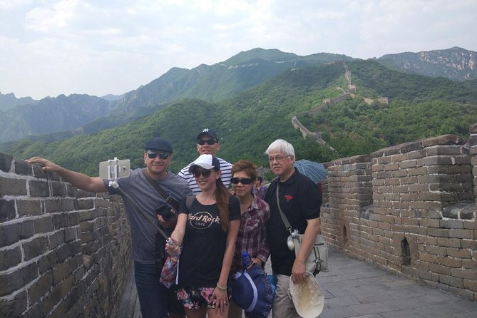 All-Inclusive Day Tour: Mutianyu Great Wall and Summer Palace - Summer Palace: where the lake, bridges, and corridors do the storytelling