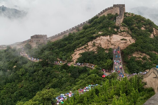 All Inclusive Private Hiking Tour from Huanghuacheng Water Great Wall to Xishuiyu - Why Huanghuacheng hits different than the big-name walls