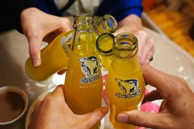 Authentic Old Beijing Hutong Food and Beer Private Tour - Guides you can look for: names that show up for a reason