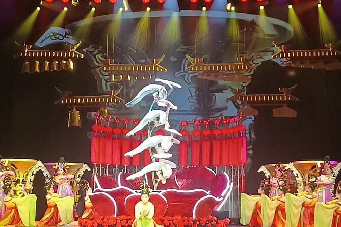 Beijing Acrobatic Show in Red Theater with Guide and Transfer - Hotel pickup in Beijing: what the 5th ring zone means for you