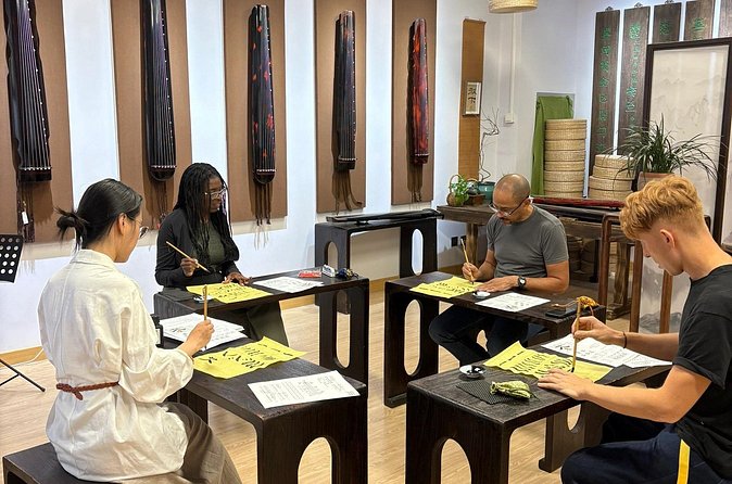 Beijing Culture: Tea Ceremony, Heritage Instrument & Calligraphy - The Guqin lesson: playing a full melody, not just listening