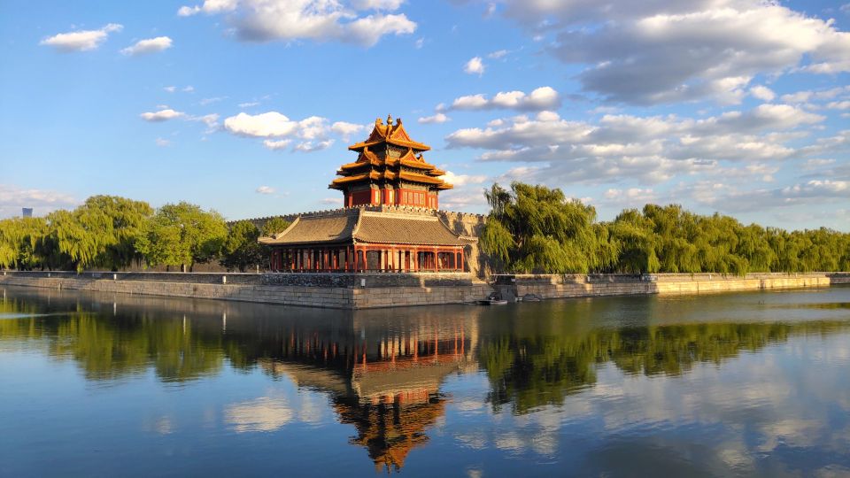 Beijing: Forbidden City Tour(Group/Private)-Tickets Included - Forbidden City highlights: middle axis, west courtyards, and the Imperial Garden