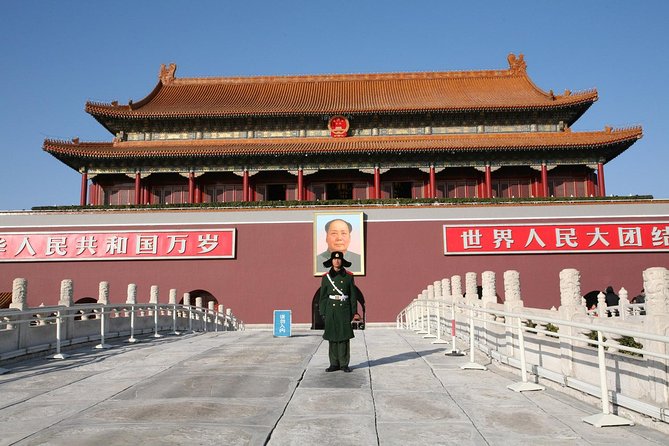 Beijing Full Day Tours: Tiananmen Sq, Forbidden City, Great Wall - Forbidden City: skipping the line and walking the main imperial path