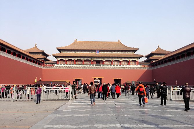 Beijing Highlights Tour: Tian'anmen Square, Forbidden City, Mutianyu Great Wall - Lunch Before the Wall: Fuel for Real Walking Time