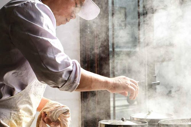 Beijing Hutong Breakfast Food Tour - Inside the Route: Lama Temple Hutongs, Everyday Breakfast Stops, and a Confucius-Area Finish