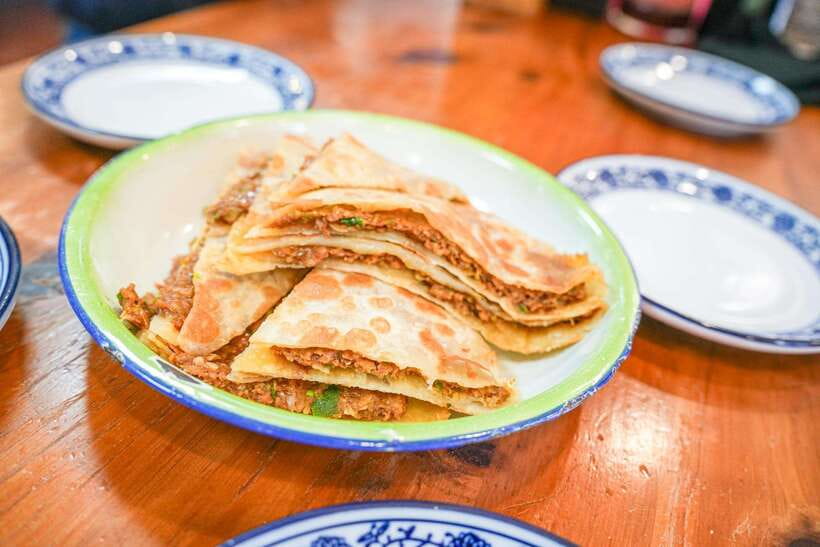 Beijing: Hutong Breakfast Food Tour - Logistics That Actually Matter: Shoes, Bags, Weather, and Meeting Confusion
