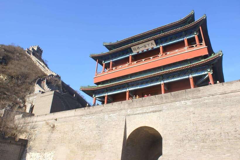 Beijing: Juyongguan Great Wall, Sacred Way & Ming Tombs Trip - Lunch Choices: Local Food Without Losing the Flow
