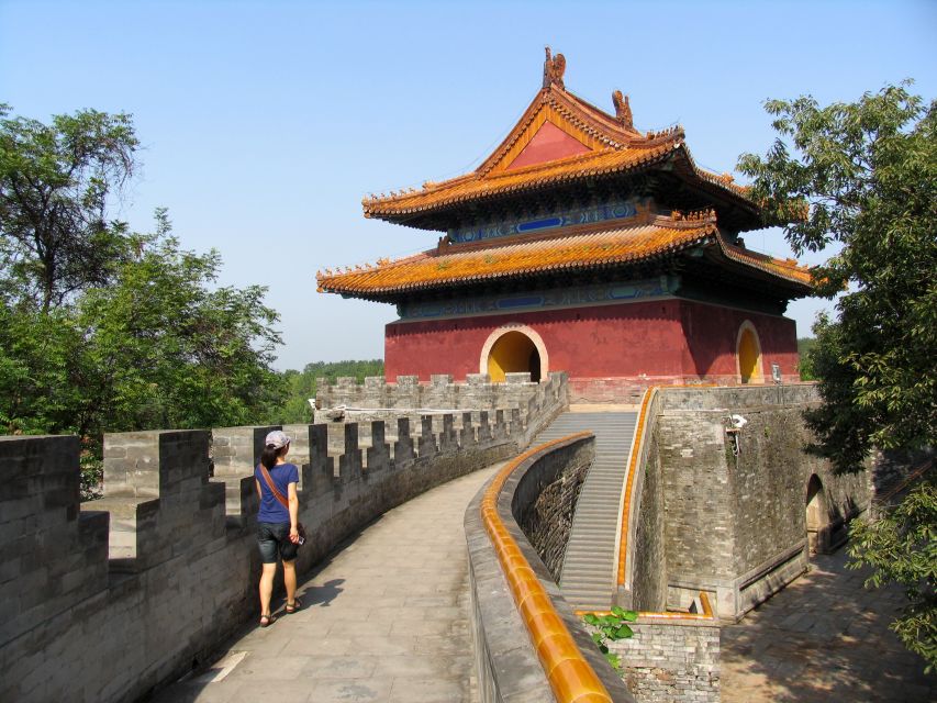 Beijing: Mutianyu Great Wall and Ming Tombs Private Tour - Private transport from Beijing: hotel-door convenience that saves your day