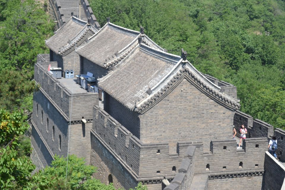 Beijing: Mutianyu Great Wall and Ming Tombs Private Tour - Who should book this private Mutianyu and Ming Tombs tour