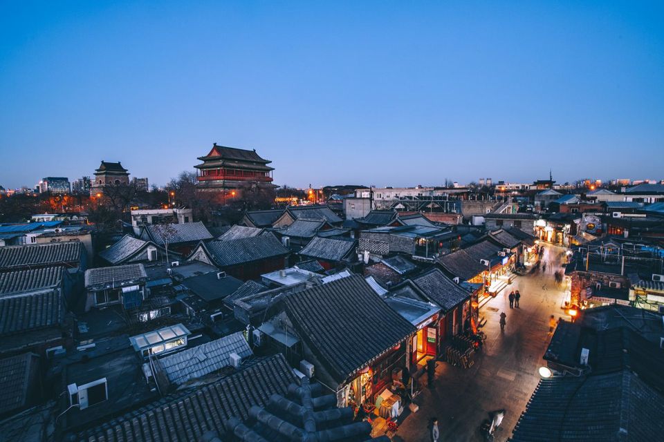 Beijing: Private Sightseeing Nighttime Tour with Transfer - Great Wall and ice lantern nights: seasonal choices you should plan early