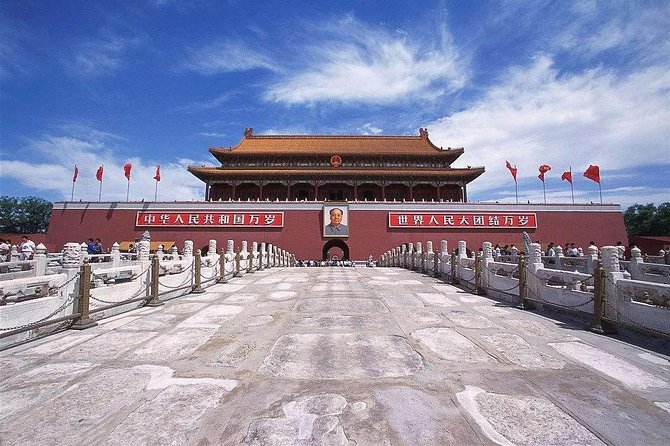 Beijing Private Tour of Temple of Heaven, Tian'anmen Square, Forbidden City - Hongqiao Market and the Pearl Market: a useful souvenir reset