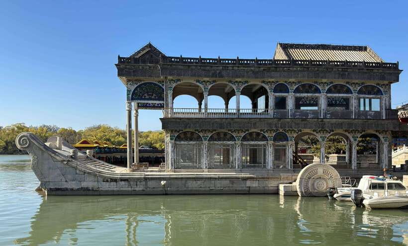 Beijing Private Tour: Summer Palace, Panda House and Options - Meeting Up Cleanly: East Gate or Hotel Lobby