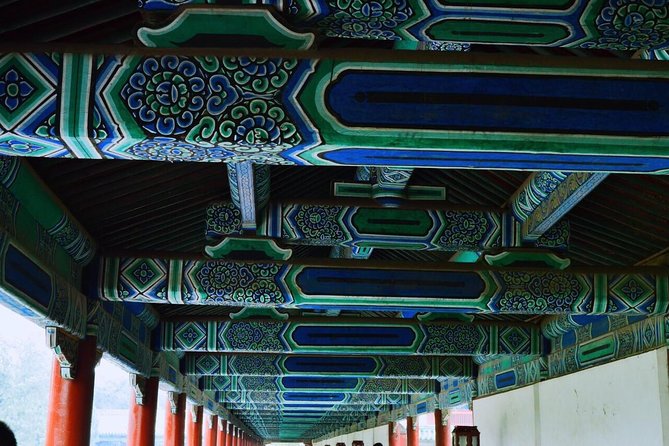 Beijing Private Tour to Temple of Heaven, Panda House and Summer Palace - Hongqiao Market: easy, optional local browsing