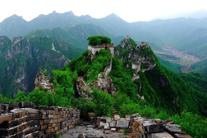 Beijing Private Transfer to Jinshanling or Simatai Great Wall - The real value: private transport that lowers stress in Beijing