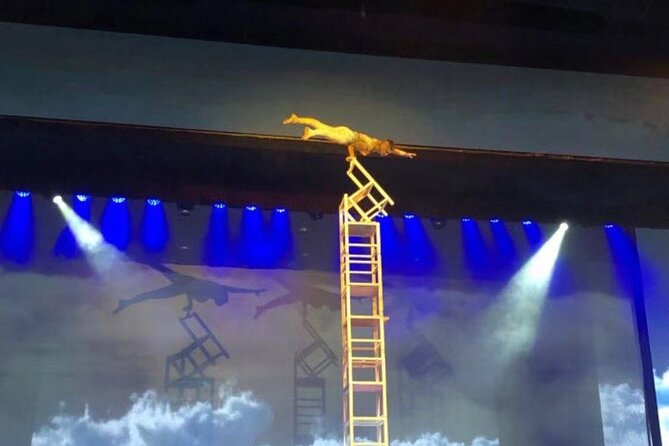 Beijing Red Theater Acrobatic Show with Private Transfer Service - Small details that make a real difference