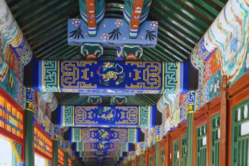 Beijing: Summer Palace Entry Ticket and Optional Guided Tour - What the experience feels like inside the palace complex