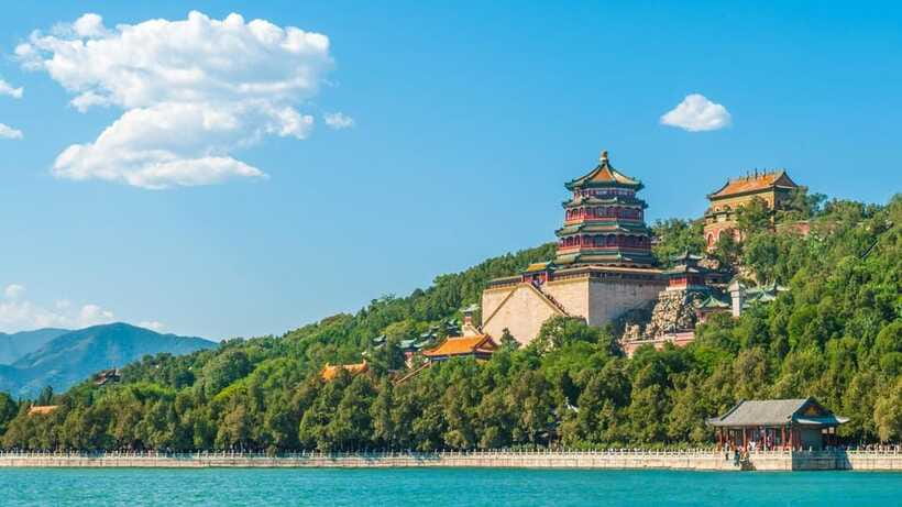 Beijing: Summer Palace Ticket; fast and smooth - Seventeen-Arch Bridge and Marble Boat: short stops with big payoff