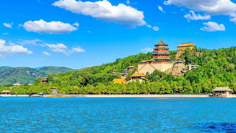 Beijing: Temple of Heaven Guided Tour with Options or Ticket - The park beyond the monuments: Tai Chi and real Beijing pace