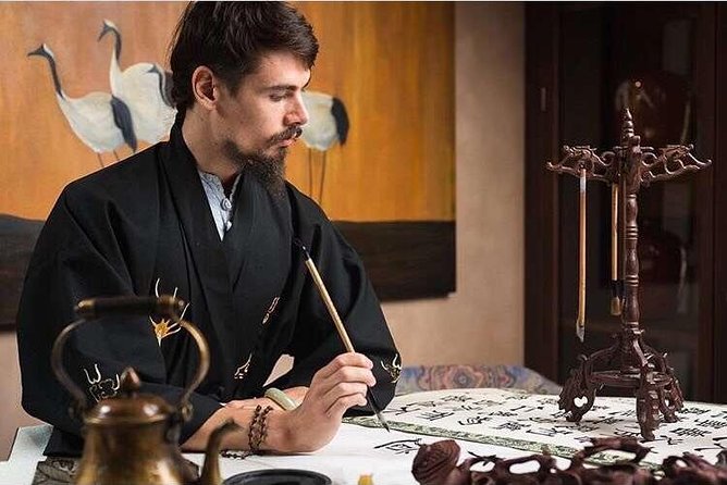 Beijing Wangfujing Calligraphy Class by Forbidden City - Hutong Calligraphy Class: What Your 1-Hour Session (or More) Feels Like