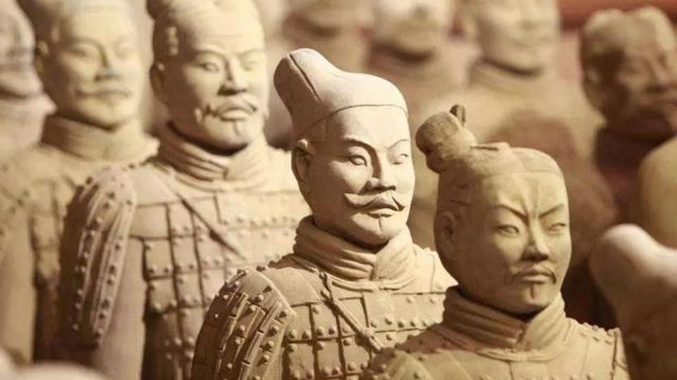 Beijing: Xi'an Terracotta Tour by Train-All Tickets Included - Heading back to Beijing: the same smooth pattern, same day