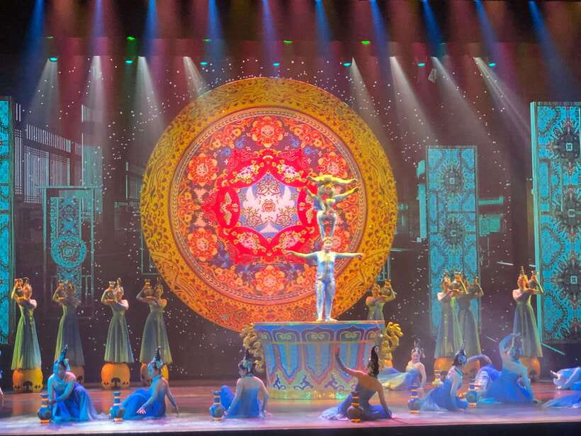 Chaoyang Acrobatics Ticket - Ticketed Seating and the Standard Seat Advantage