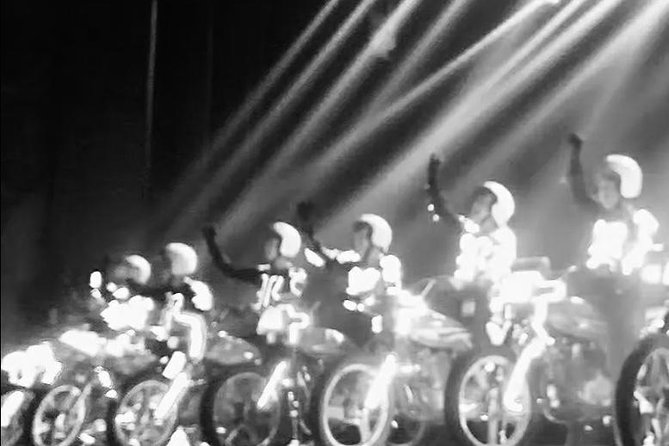 Chaoyang Acrobatics Ticket - What the 60-minute show feels like once you’re seated