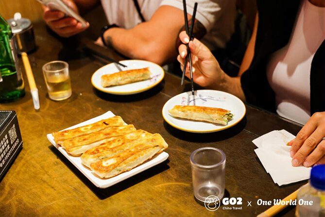Experience Beijing Walking Food Tour Private - The Menu You’ll Meet on the Street: Noodles, Dumplings, Sweets, Crepes