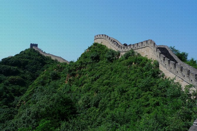 Great Wall of China at Badaling and Ming Tombs Day Tour from Beijing - How the Guide Changes Everything (Look for the Good Ones)