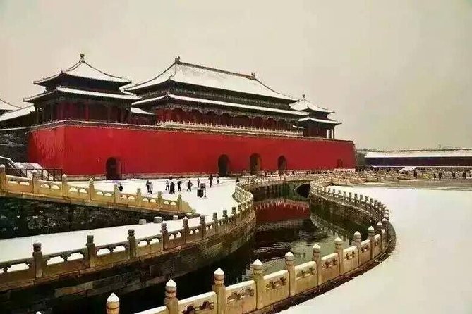 Half Day Walking Tour to Tiananmen Square and Forbidden City - Why the guide quality makes this tour feel worth it