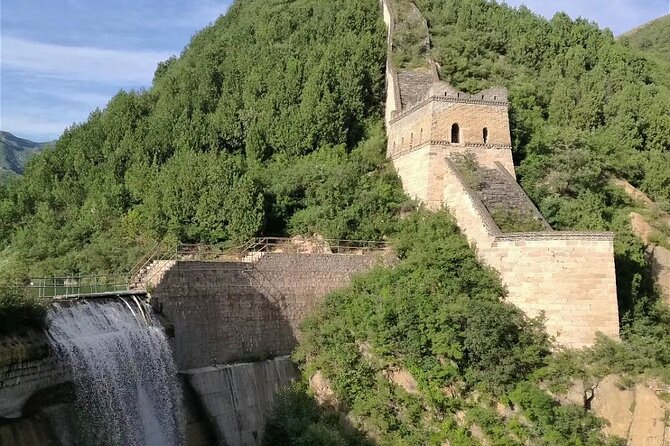 Huanghuacheng Lakeside Great Wall Private Day Tour - Who should book this Huanghuacheng private day tour?
