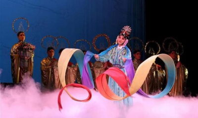 Liyuan Theatre Beijing Opera Show Tickets - Where to Meet: Qianmen Jianguo Hotel and Getting Seated Fast