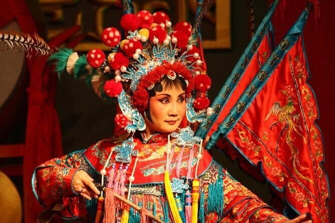 Liyuan Theatre Peking Opera Ticket - What you’ll see onstage: the operas, the costume work, and the action