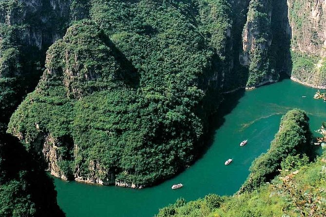 Longqingxia Gorge Cruise and Guyaju Cave Dwellings Private Day Tour - Key things I’d circle before you book