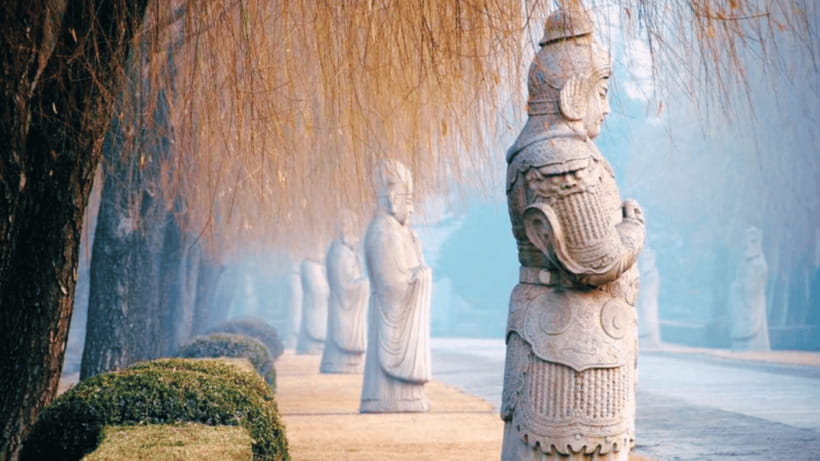 Ming Tombs Admission Ticket - Dingling (Emperor Wanli): the underground palace that changes the whole mood