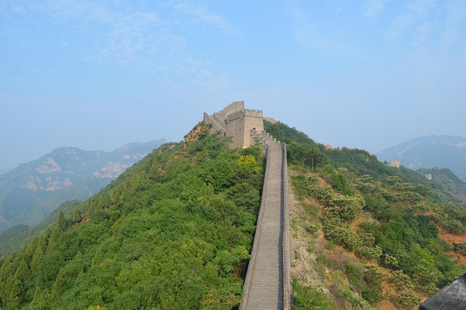 Mini Group: Half-Day Great Wall at Mutianyu Hiking Tour - Guides, Pacing, and How the Day Stays Enjoyable
