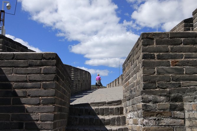 Mini Group: Half-Day Great Wall at Mutianyu Hiking Tour - Price and Value: Is $145 a Good Deal for Mutianyu?