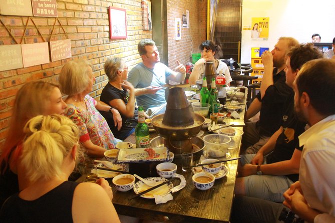 Old Beijing Dinner Tour - Old Beijing at 7:00 pm: Meeting Point and Night Flow