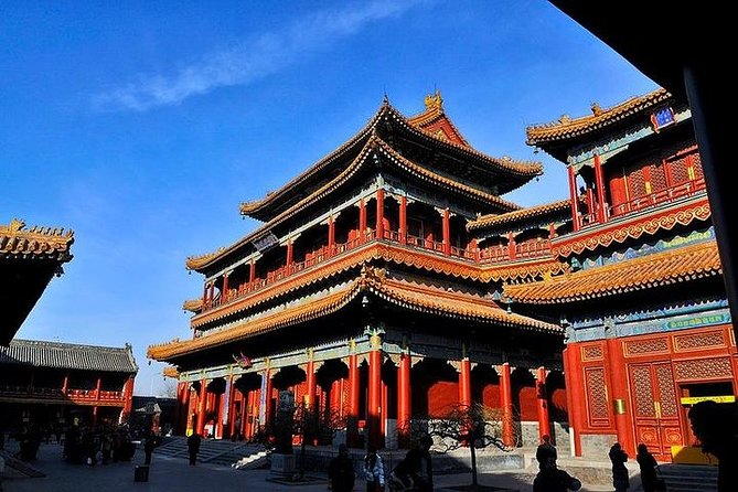 Panda House, Temple of Heaven, Lama Temple, Summer Palace & Lunch - Temple of Heaven: the Emperor’s worship site and everyday exercise scenes
