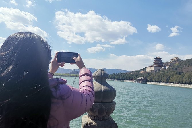 Panda House, Temple of Heaven, Lama Temple, Summer Palace & Lunch - Meet-up, transport, and the real benefit of being private