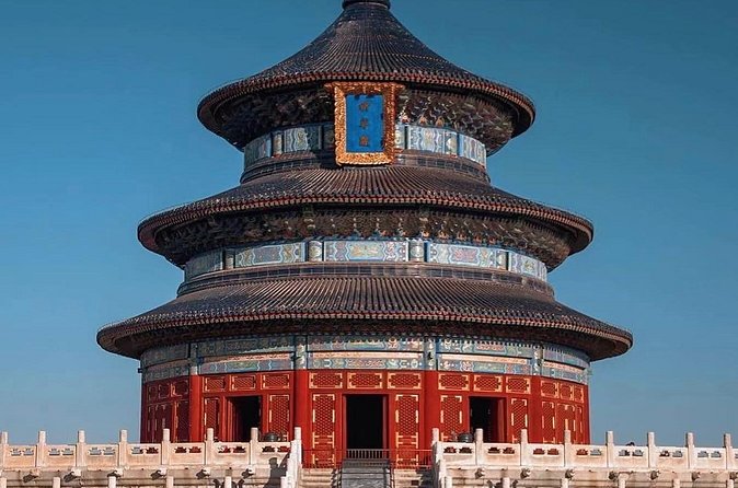 Private Day Tour Forbidden City Lama Temple and Temple of Heaven - Lama Temple (Yonghegong): the 18-meter Maitreya moment