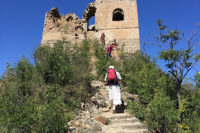 Private Great Wall of Gubeikou Hiking Tour from Beijing - The Gubeikou Wall: quieter walking with visible history