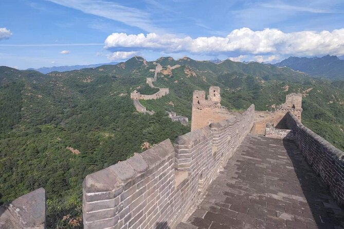 Private Jinshanling Great Wall Hiking Tour - Timing and Crowds: Why Booking Distance Helps