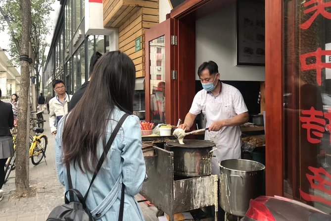 Private Tour: Beijing Hutong Night Walking and snacks Taste - How walking pace and distances can affect your evening