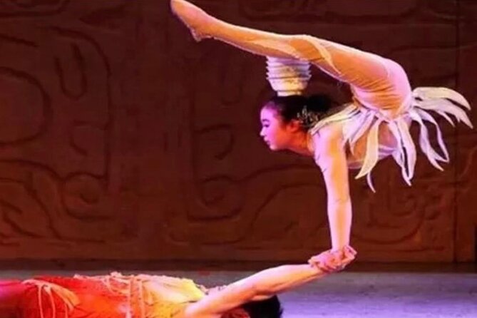 Red Theatre Beijing Acrobatics Show Ticket - The Service Layer: How Sunflower Tours China Makes This Easy